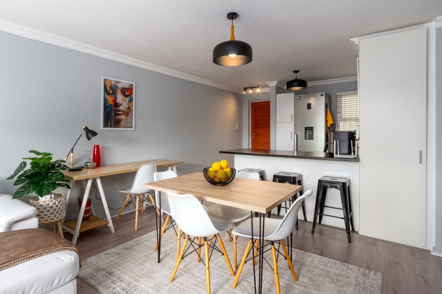 2 Bedroom Property for Sale in Green Point Western Cape